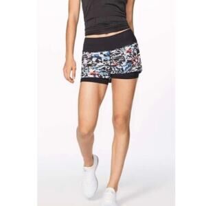 Lululemon Break Free Culture Clash Multi Black Short Like New Program Size 10